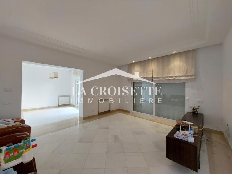 Villa S+3 vue sur mer à Gammarth